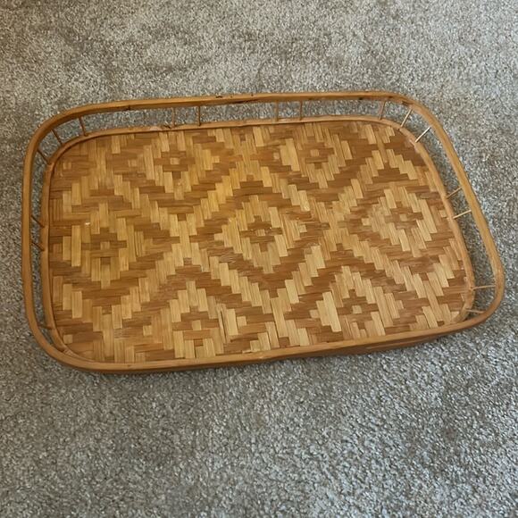 Vintage Rattan Bamboo Tray Bohemian Bungalow Boho Serving Tray Chic Lightweight - Picture 1 of 4